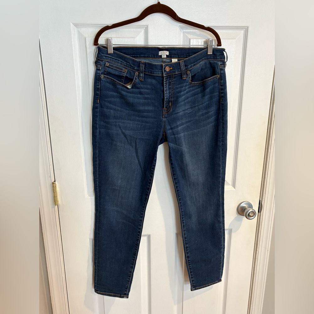 J. Crew Dark Blue Skinny Jeans. Size 32.